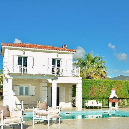Seafront Villa Kefaloniaprivatevillas Трапезаки Экстерьер фото